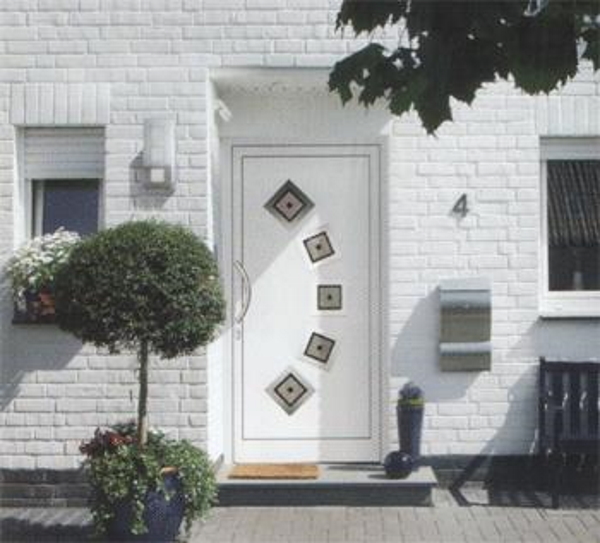 Gränert Bau, Linnich, Haustüren